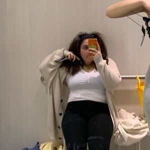 Meet your Posher, Gabriella